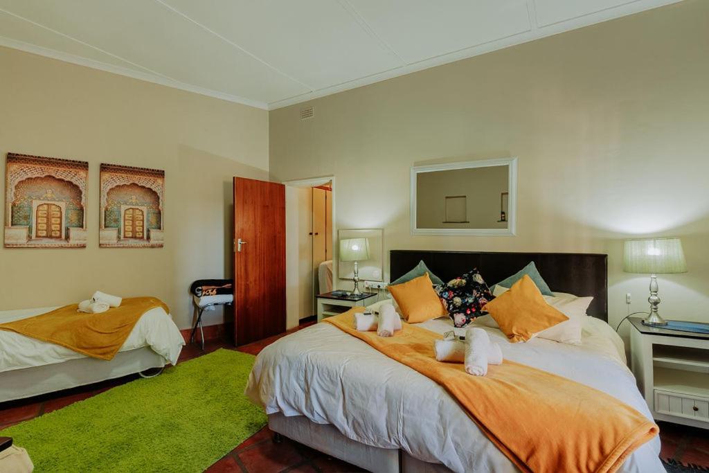 Riverbank Lodge Upington Ngoại thất bức ảnh